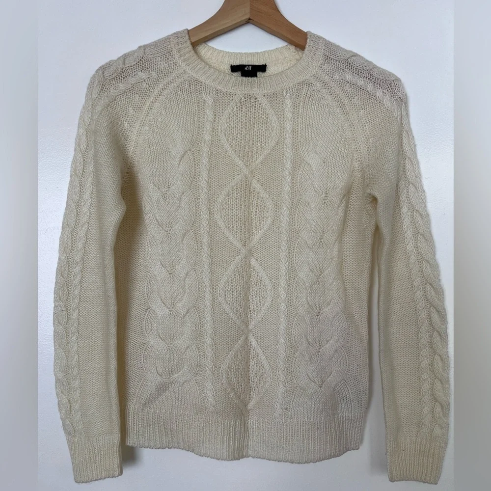Sweater - Picture 5 of 5